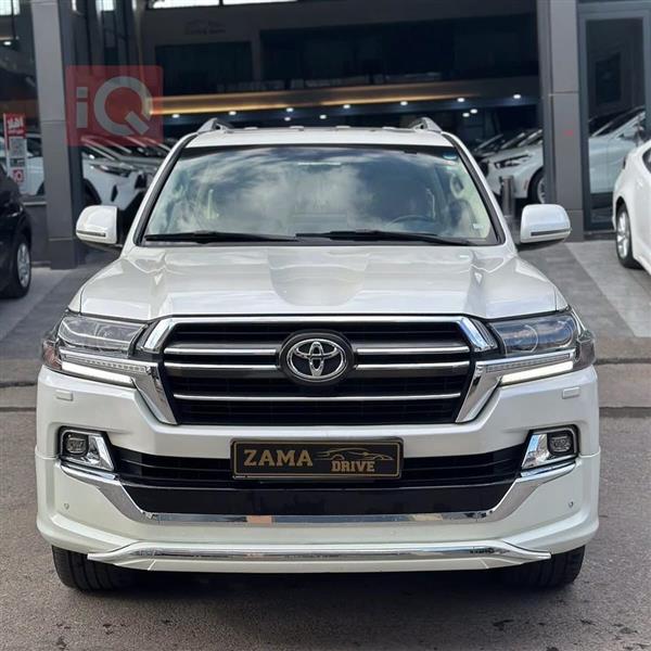 Toyota for sale in Iraq